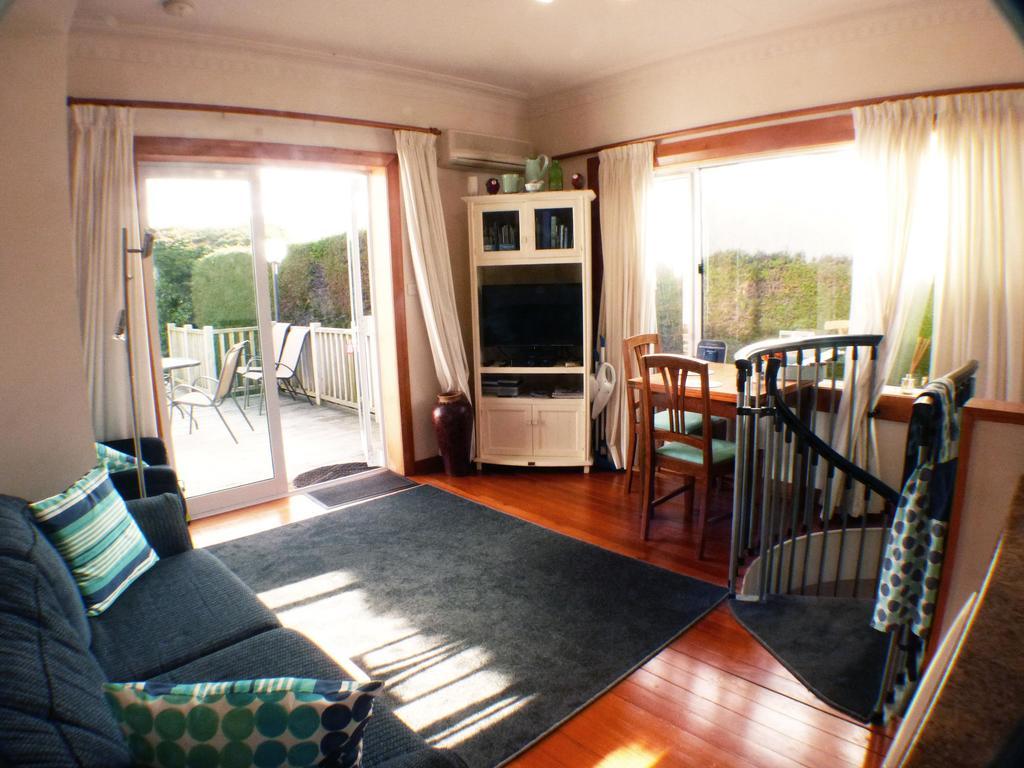 Ferienwohnung Arts Content Harbour View Macandrew Bay Exterior foto